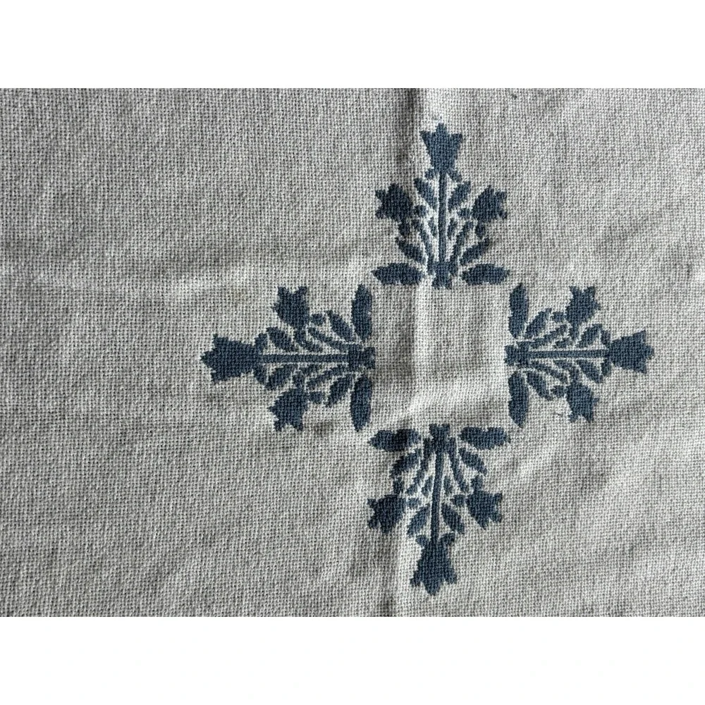 Vintage Woven Decorative Throw Blanket Blue White Cat Heart Motif 90s Grandma